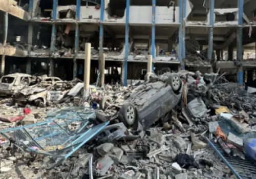В течение суток Израиль дважды бомбил школу ООН в центре Газы